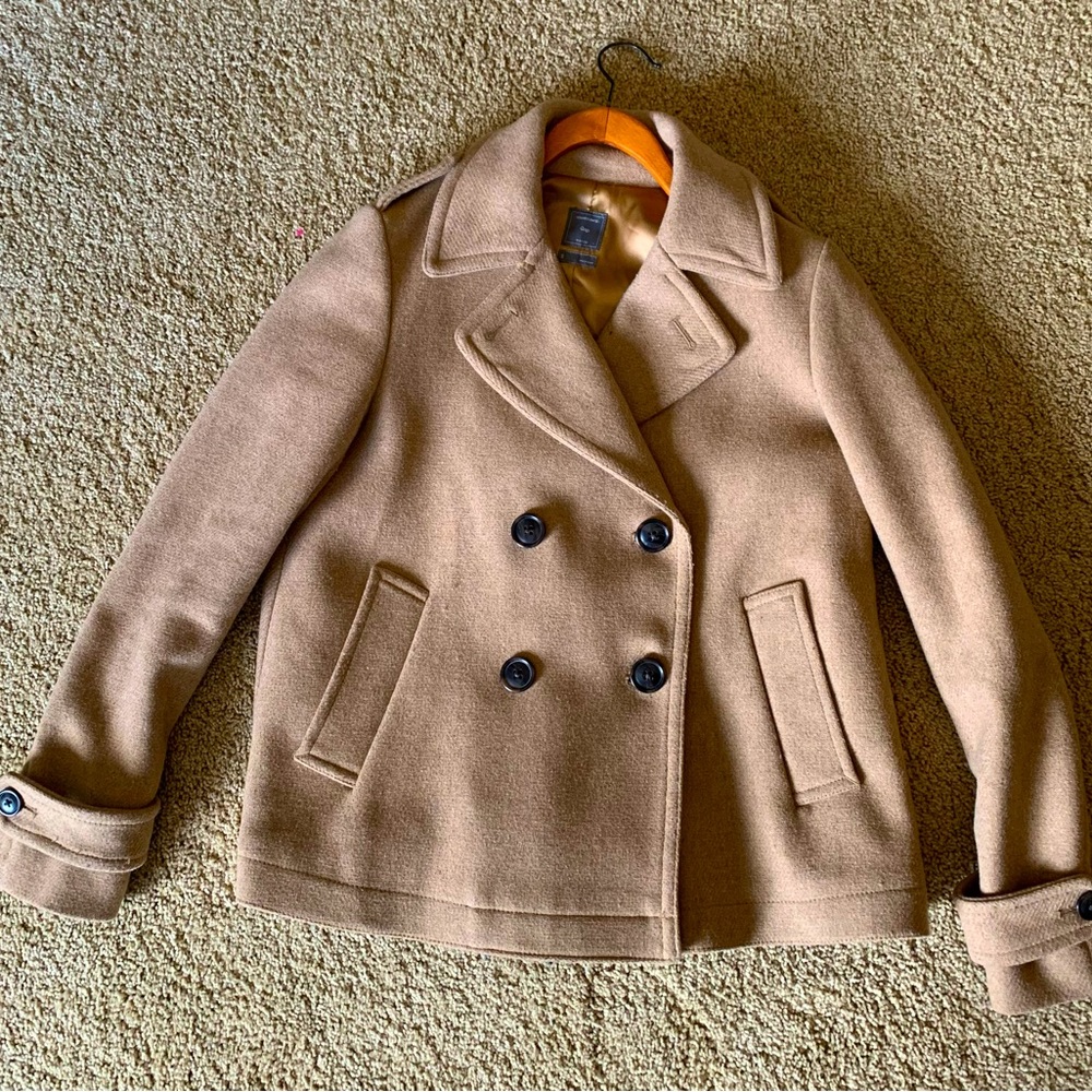 Wool pea coat vintage Gap. Fabrics made in Italy. Size Small